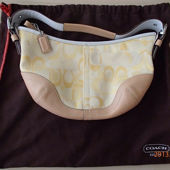 ⚡Authentic new COACH hobo purse ⚡ - Picture 1 of 4