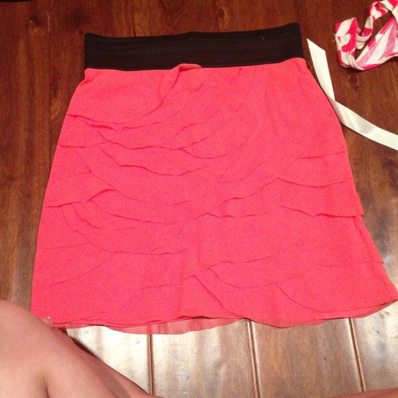 Express dressy skirt
