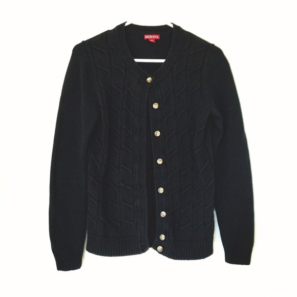 ⛔REDUCED⛔Cable knit cardigan