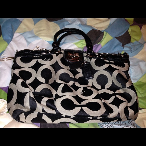 🚫🚫TRADED🚫🚫Coach purse
