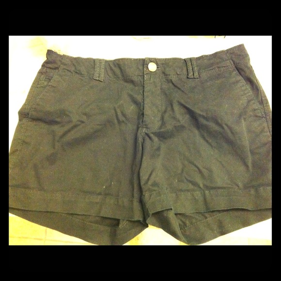 Black shorts - Picture 1 of 2