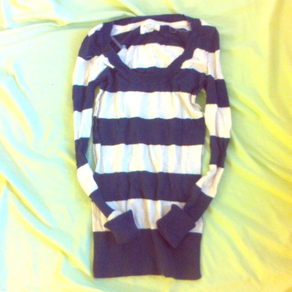 Navy Blue & White Stripped V-neck Sweater