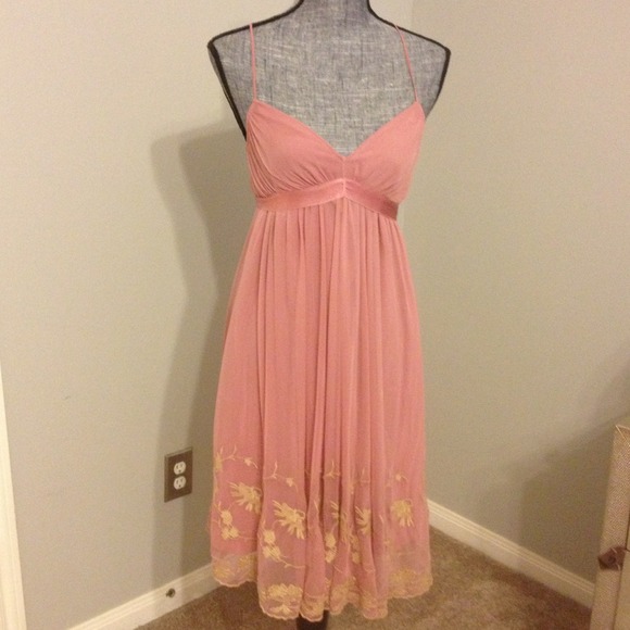 BETSEY JOHNSON DRESS. Make me an offer! ๐ - Picture 2 of 3