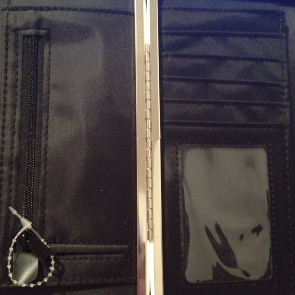 Wallet - Picture 2 of 3