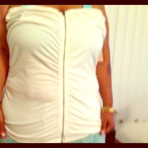 SOLD**RESERVED** NWT Sexy, Strapless plus size top