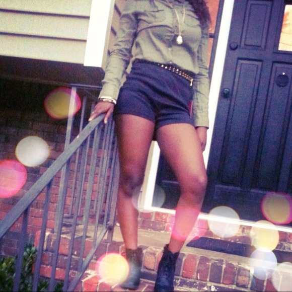 Shorts. 🎀💗 - Picture 2 of 2