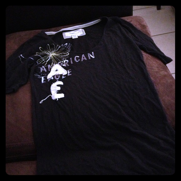 Quarter sleeve medium American Eagle Shirt