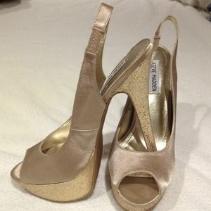 Steve Madden Glittery heels size 8