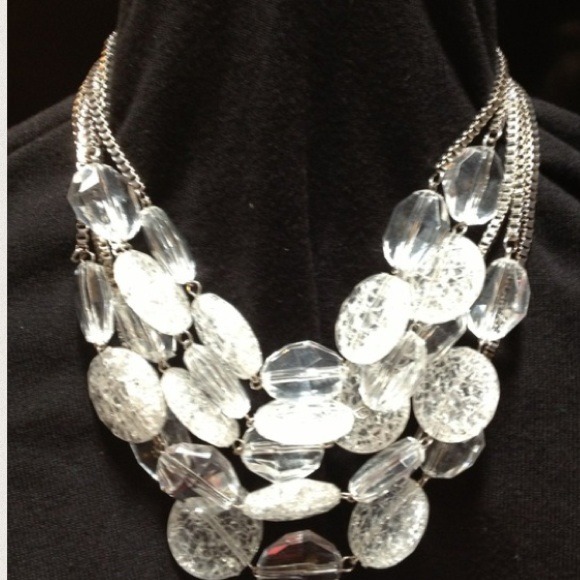 Silver Necklace With Clear Crackled Beads