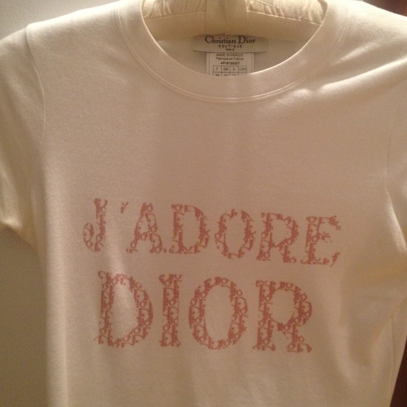 🎉SOLD🎉Christian Dior T-Shirt