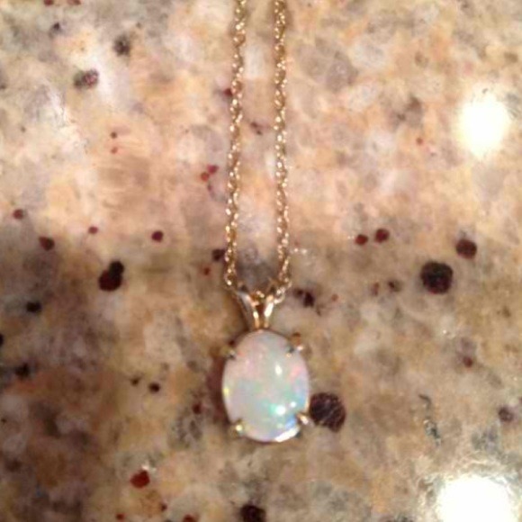 Jewelry - Genuine Opal Sold 14k karat Gold Necklace