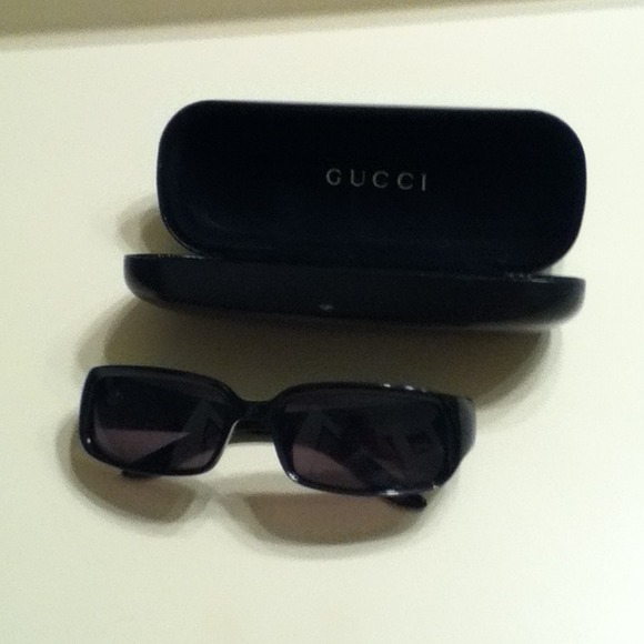 Sunglasses Gucci main image 4