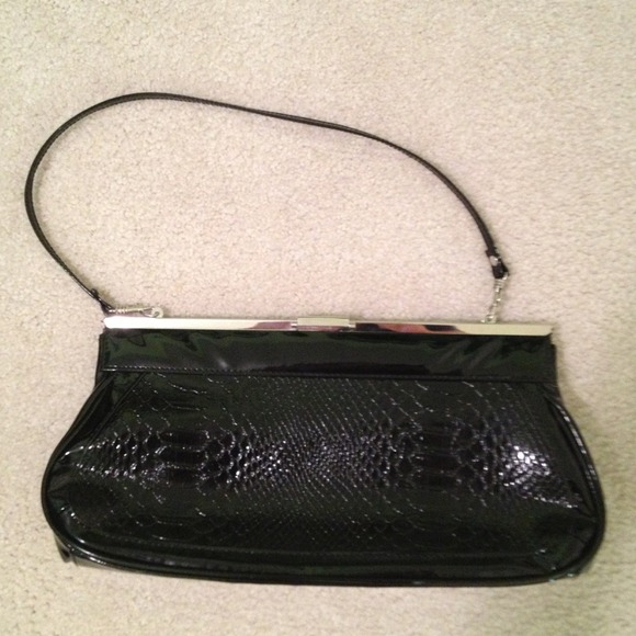 Party clutches - Picture 1 of 2