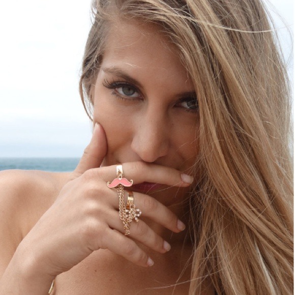 Gold ring