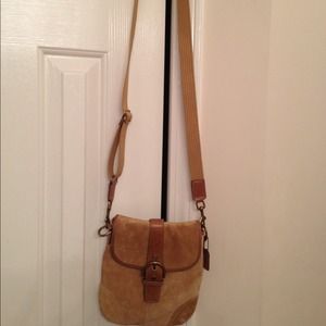 Hold @renae70 - Coach Cross-body