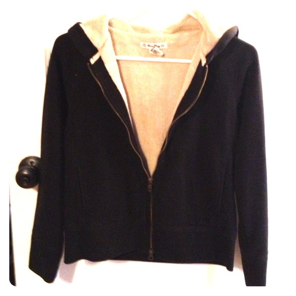 Forever 21 sweater !