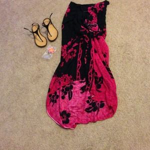 **RESERVED for @carolinaher **