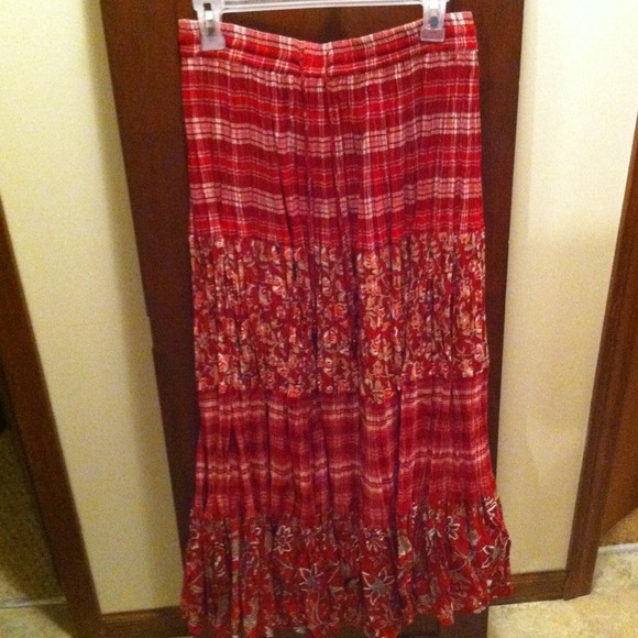 Maxi skirt