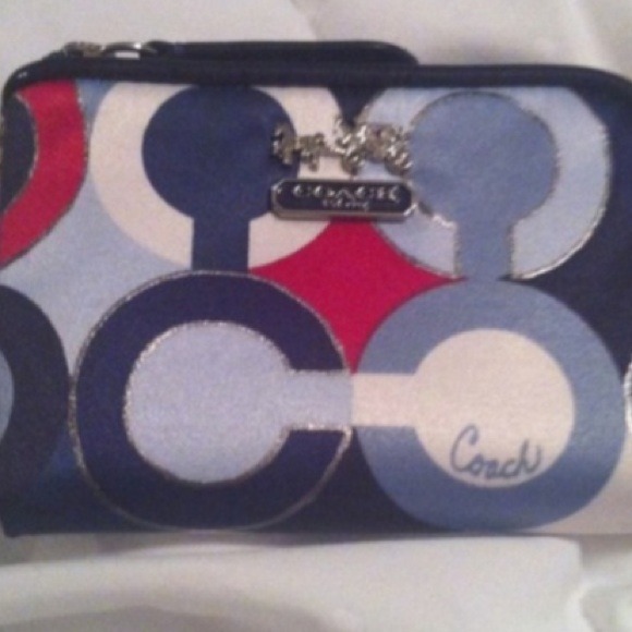 Trade - Picture 2 of 3