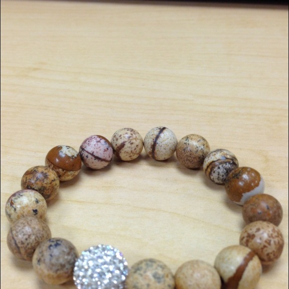 Beaded bracelet