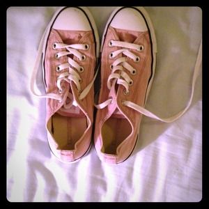Pink Converse All Stars!