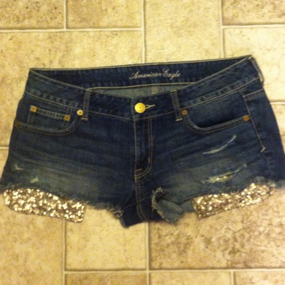Sold on eBay - Picture 2 of 4