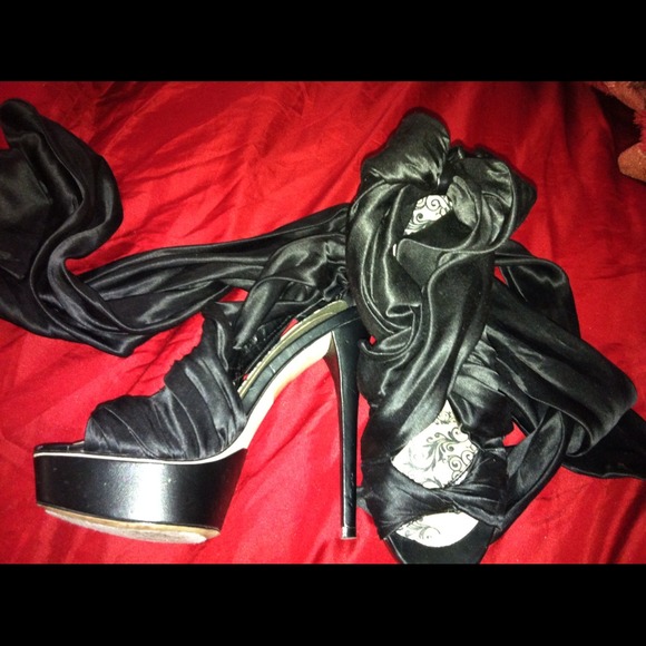 Bebe laces ribbon wrap heels