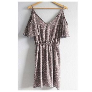 Beautiful poppy dress