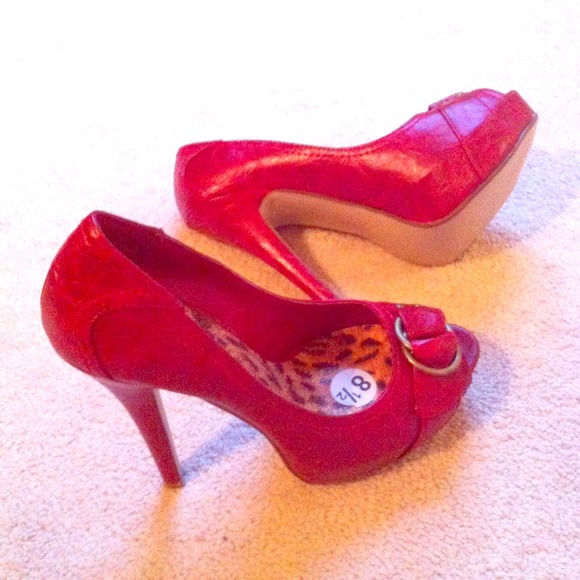 Sexy Red Open Toe Pumps - Picture 1 of 1