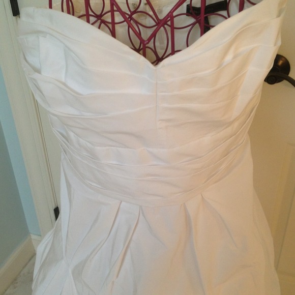 REDUCED!! White knee length worn once - Picture 2 of 4