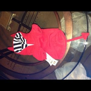 🚩🚩🚩🚩SOLD🚩🚩🚩🚩Doggie Devil Suite