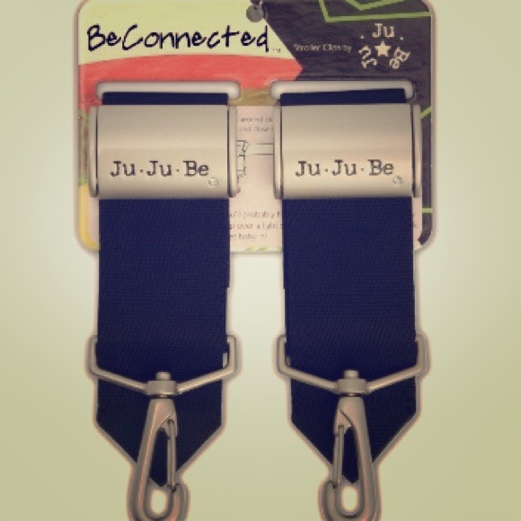 Jujube stroller clips