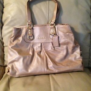 Coach leather Madison purse salmon gold