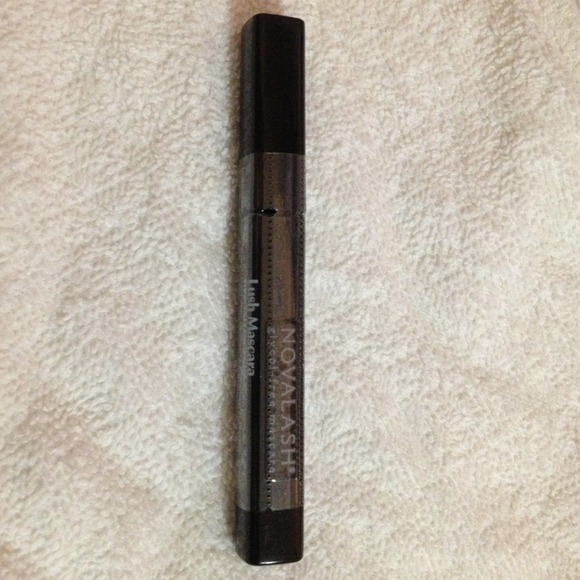 Mascara