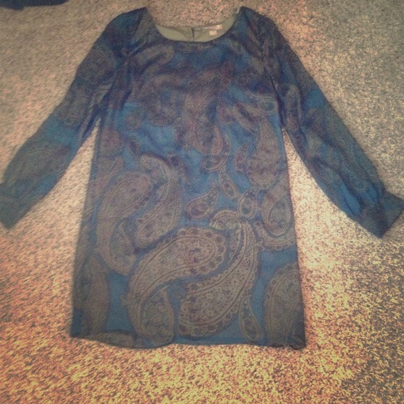 Forever 21 Blue Paisley Shift Dress