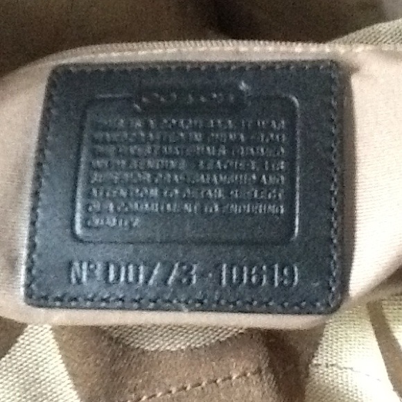 ***AUTHENTIC***COACH BAG - Picture 2 of 4