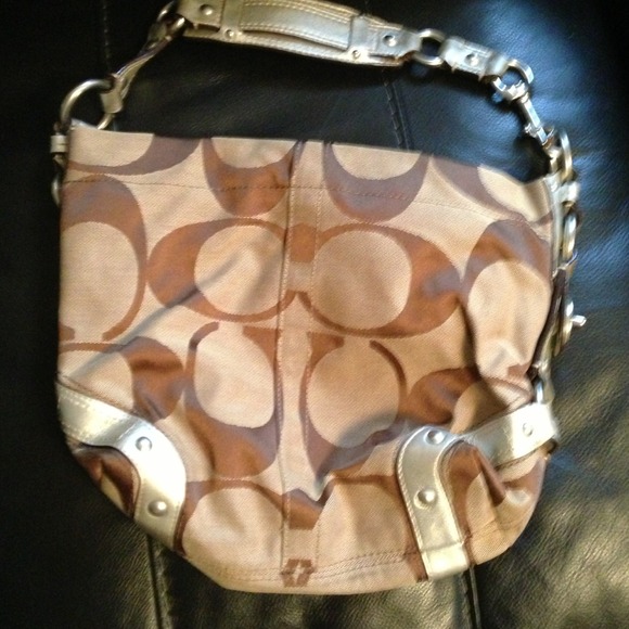 Coach hobo purse silver leather trim