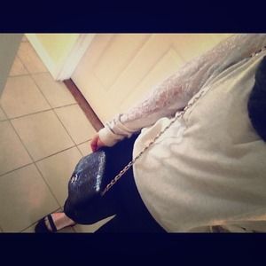 🎀Sold to honeynut17 🎀picture for Chanel bag.
