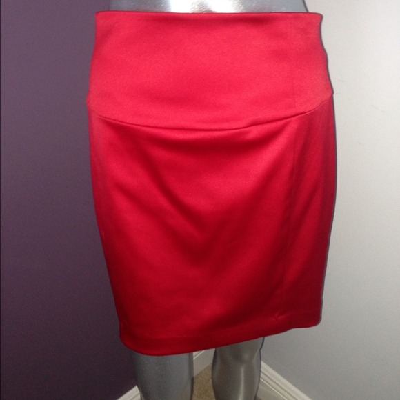 Red high waisted express skirt. Size 6