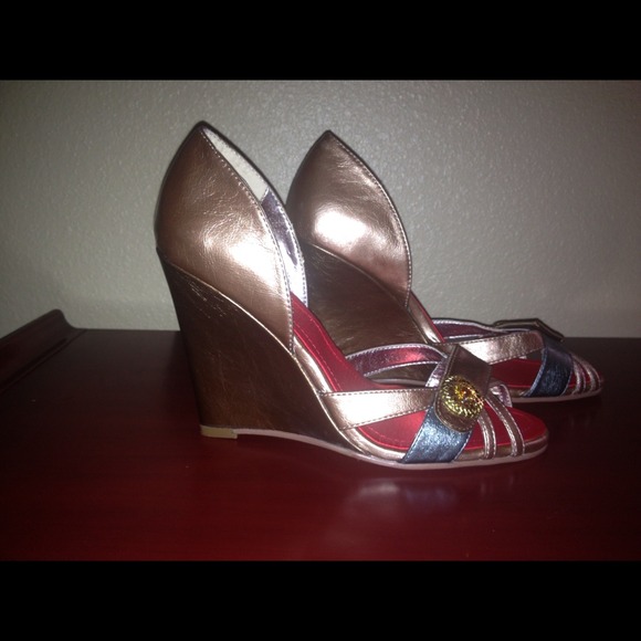 Gold Micheal Antonio heels!