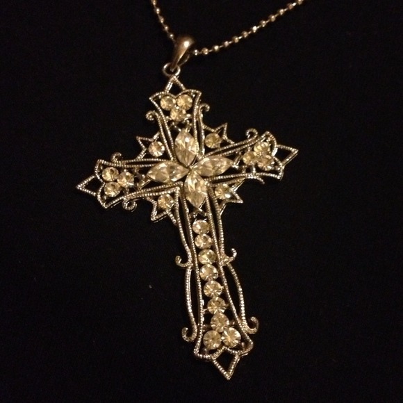 Cross necklace - Picture 2 of 2