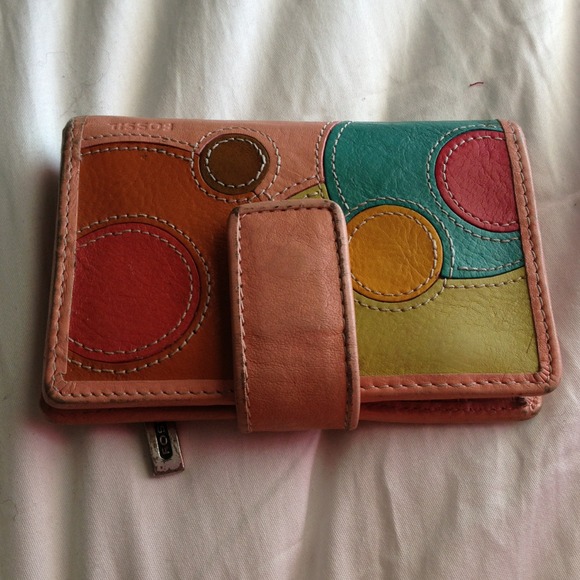 Fossil wallet