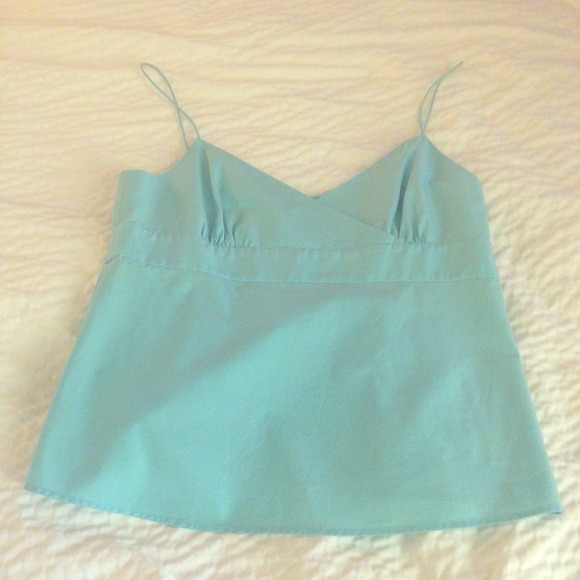JUST REDUCED -- Blue J Crew Top - Picture 1 of 3