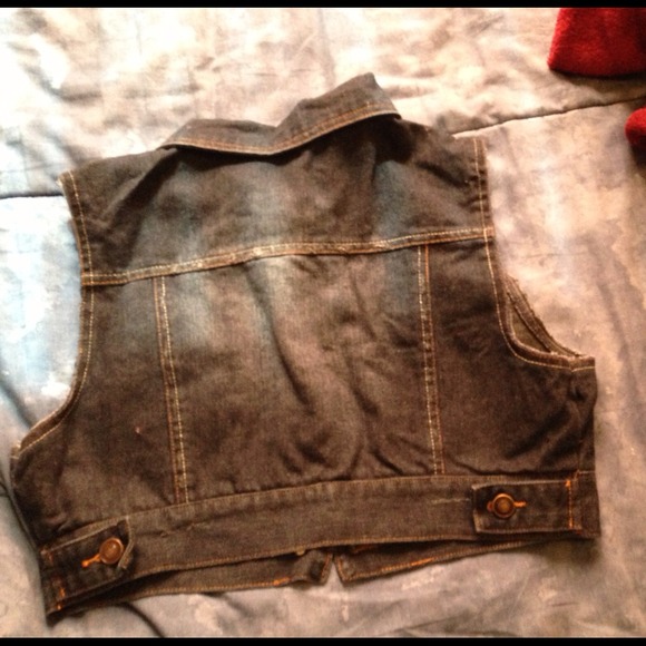 🔴*Sold*🔴 - Picture 2 of 4