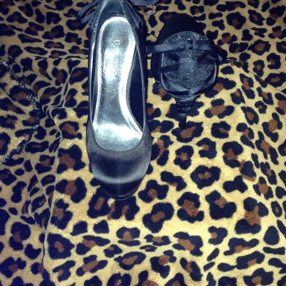 Bakers blck  heels