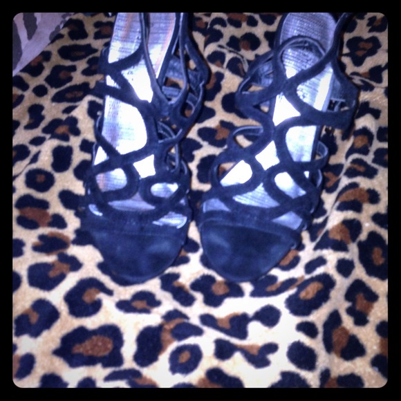 Bck heels👠👠