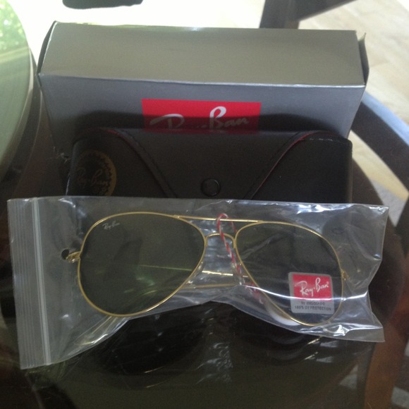 Ray Ban Classic Aviators 3025 gold frame green len
