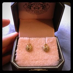 Juicy couture heart locket earrings 🎀💄👛