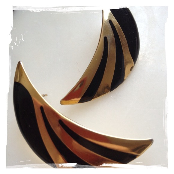 CLOSING SALE Super Cool Retro Trendy Earrings