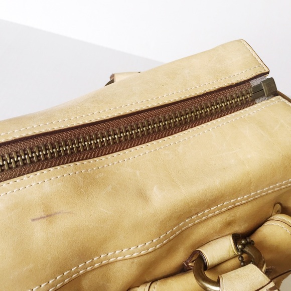 β’Last Chanceβ’Coach Legacy Leather Satchel - Picture 3 of 4